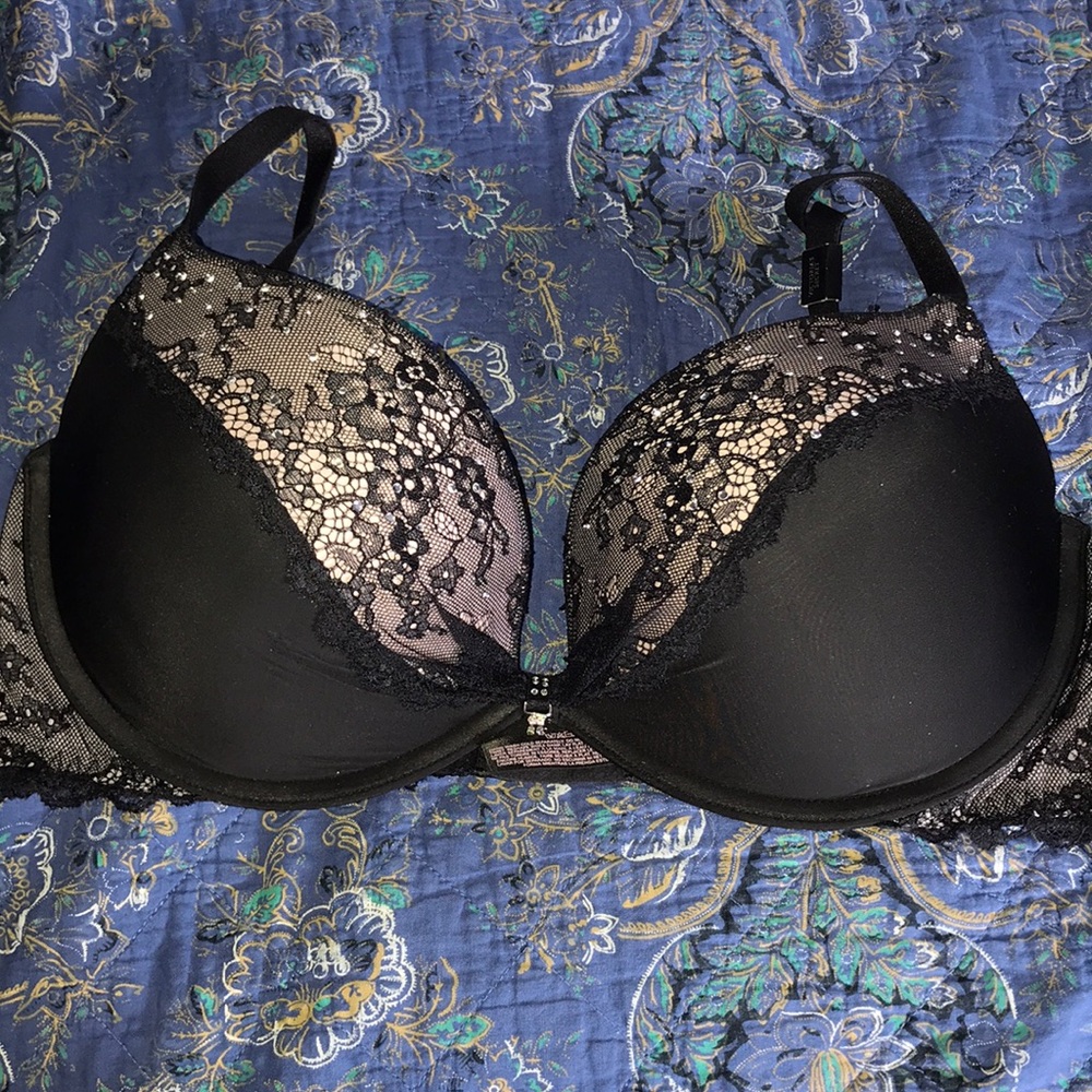 NWT victoria’s secret bra